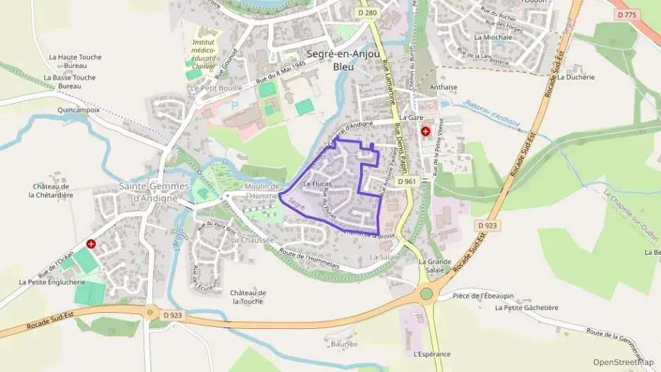 Maison 90 m² quatre pièces à vendre à Segré-en-Anjou Bleu Maison 90 m² quatre pièces à vendre à Segré-en-Anjou Bleu