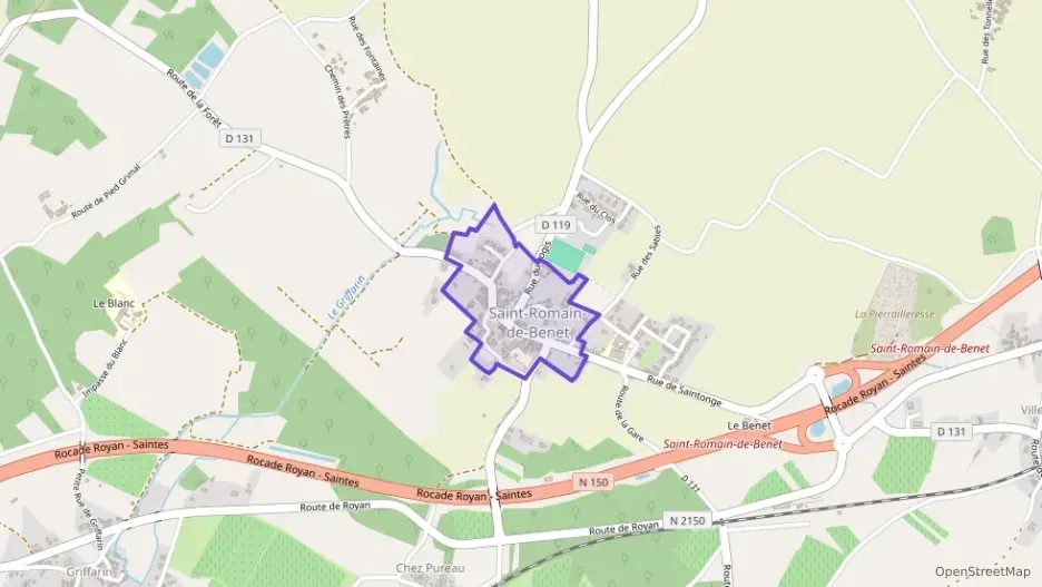 Maison 170 m² six pièces à vendre à Saint-Romain-de-Benet