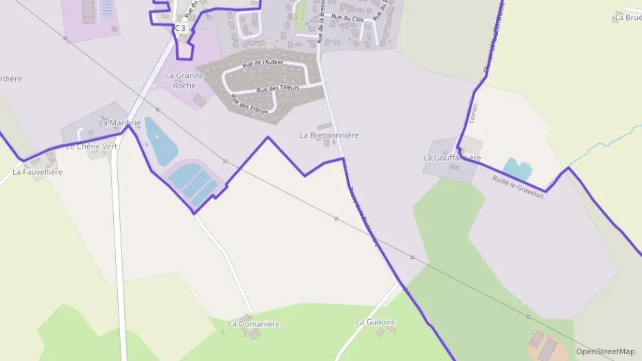 Maison 96 m² cinq pièces à vendre à Loiron-Ruillé Maison 96 m² cinq pièces à vendre à Loiron-Ruillé