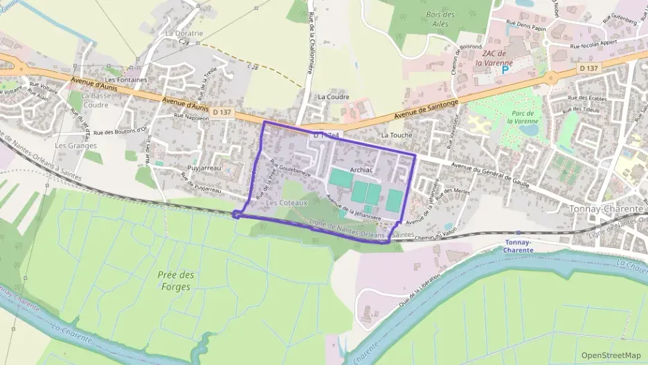 Maison 130 m² cinq pièces à vendre à Tonnay-Charente