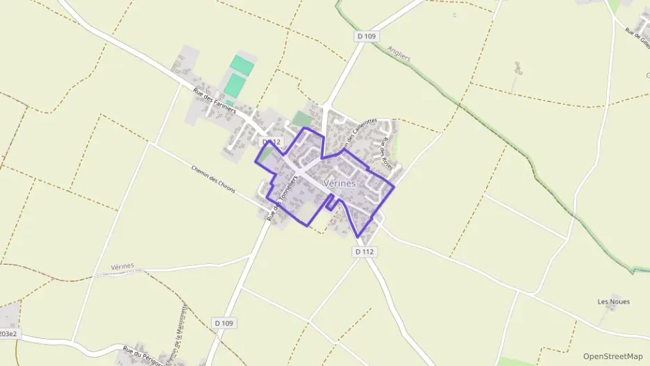 Maison 160 m² trois pièces à vendre à Vérines Maison 160 m² trois pièces à vendre à Vérines