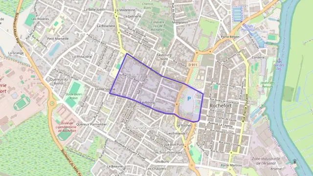 Maison 100 m² quatre pièces à vendre à Rochefort