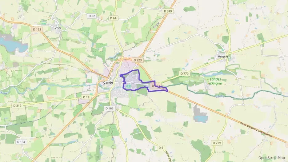 Maison 111 m² cinq pièces à vendre à Candé Maison 111 m² cinq pièces à vendre à Candé