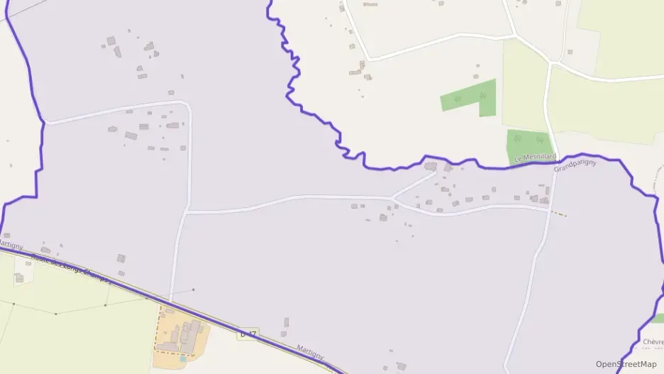 Maison 72 m² quatre pièces à vendre à Grandparigny Maison 72 m² quatre pièces à vendre à Grandparigny