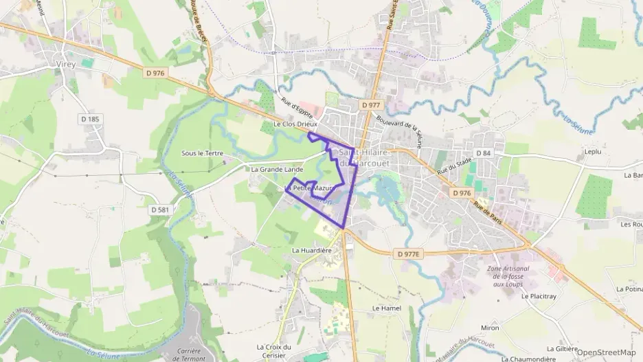 Maison 120 m² trois pièces à vendre à Saint-Hilaire-du-Harcouët Maison 120 m² trois pièces à vendre à Saint-Hilaire-du-Harcouët