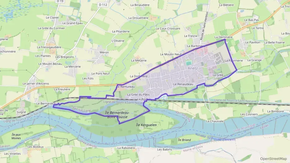 Maison 154 m² cinq pièces à vendre à Vair-sur-Loire Maison 154 m² cinq pièces à vendre à Vair-sur-Loire