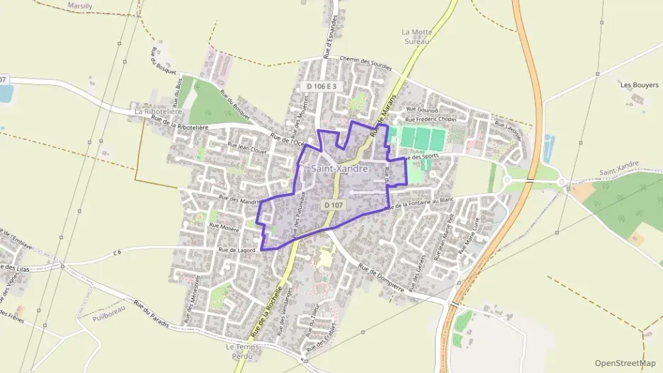 Maison 101 m² cinq pièces à vendre à Saint-Xandre