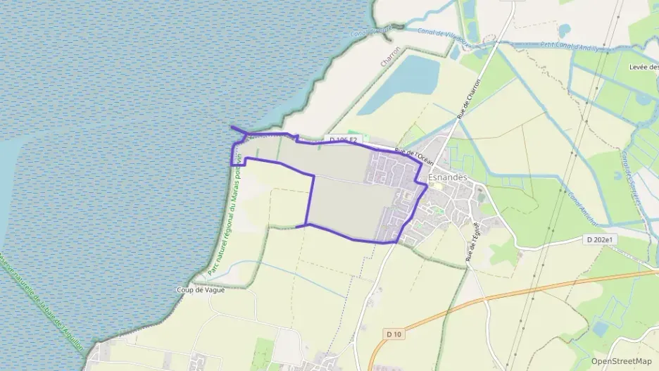 Maison 113 m² cinq pièces à vendre à Esnandes Maison 113 m² cinq pièces à vendre à Esnandes