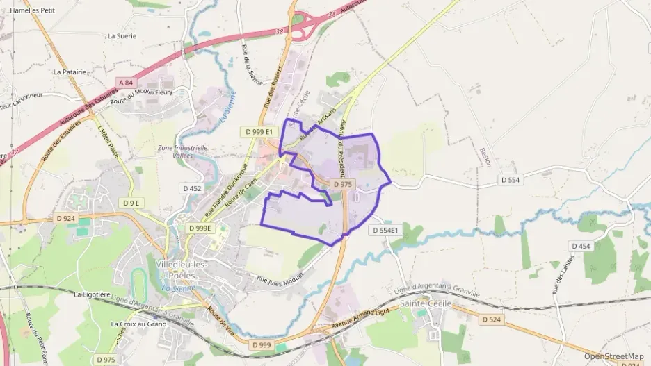 Maison 132 m² trois pièces à vendre à Sainte-Cécile