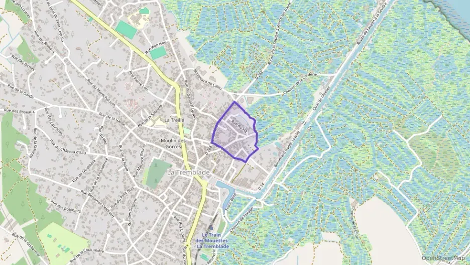 Maison 150 m² cinq pièces à vendre à La Tremblade Maison 150 m² cinq pièces à vendre à La Tremblade