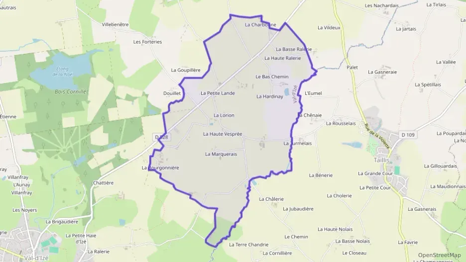 Maison 132 m² sept pièces à vendre à Val-d`Izé Maison 132 m² sept pièces à vendre à Val-d`Izé