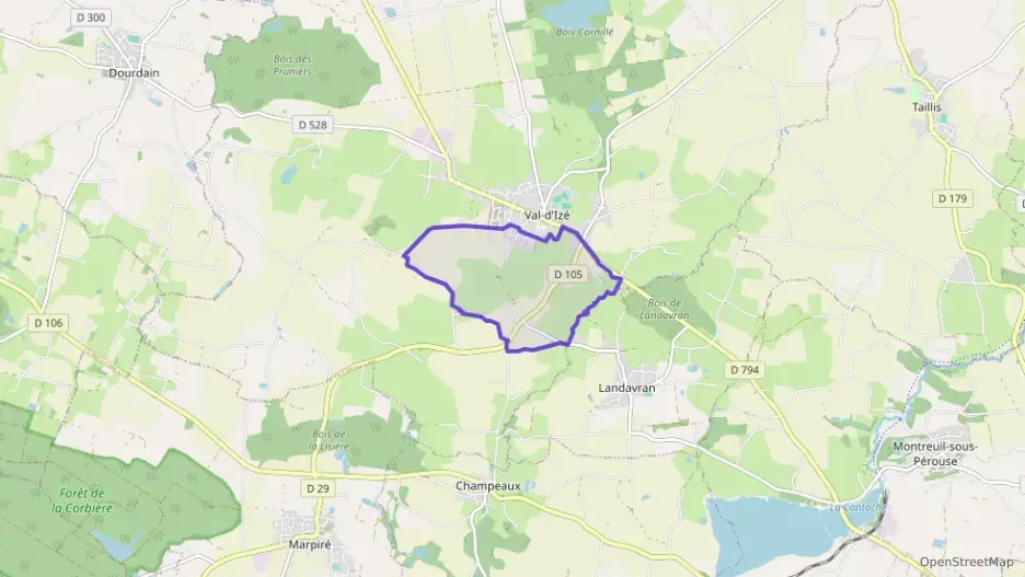 Maison 95 m² quatre pièces à vendre à Val-d`Izé