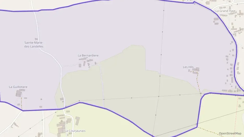 Maison 79 m² trois pièces à vendre à Soudan Maison 79 m² trois pièces à vendre à Soudan