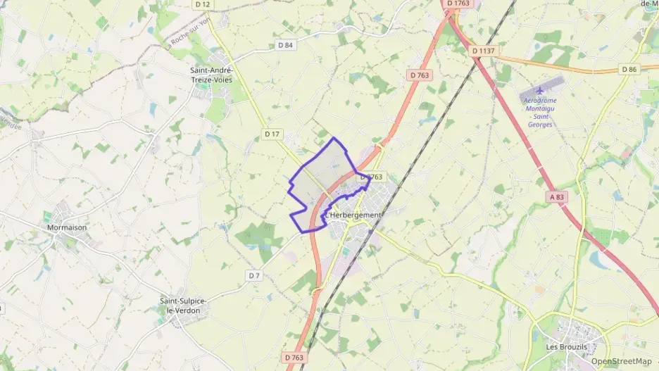 Maison 109 m² quatre pièces à vendre à L`Herbergement Maison 109 m² quatre pièces à vendre à L`Herbergement