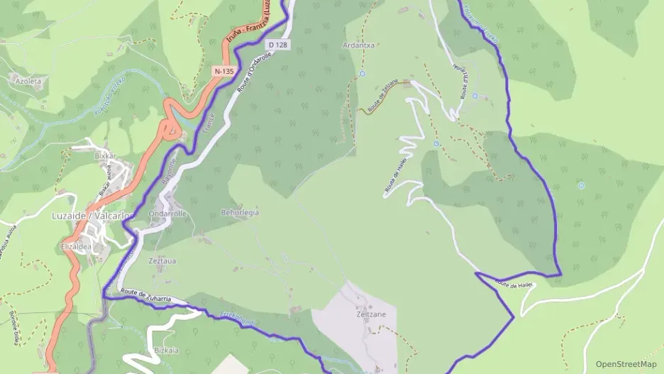 Maison 60 m² quatre pièces à vendre à Arnéguy Maison 60 m² quatre pièces à vendre à Arnéguy