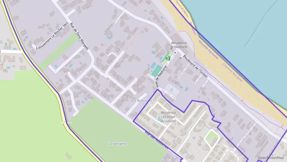 Maison 93 m² trois pièces à vendre à Saint-Denis-d`Oléron Maison 93 m² trois pièces à vendre à Saint-Denis-d`Oléron