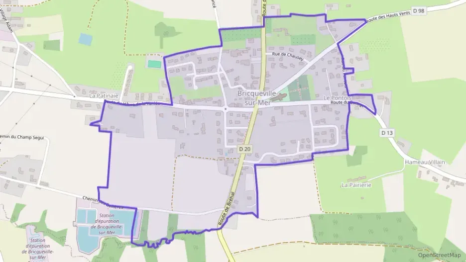 Maison 138 m² cinq pièces à vendre à Bricqueville-sur-Mer Maison 138 m² cinq pièces à vendre à Bricqueville-sur-Mer