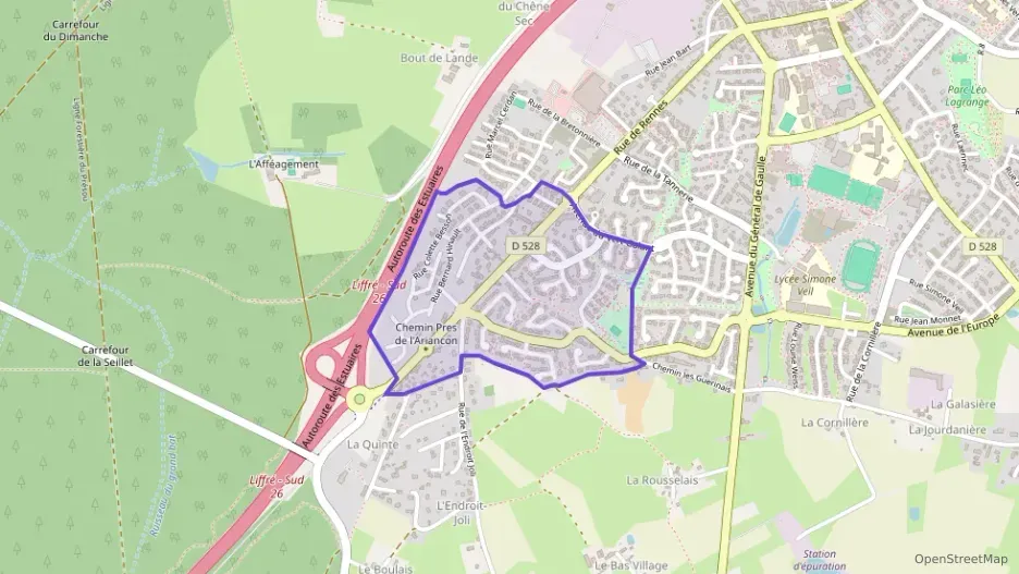 Maison 111 m² cinq pièces à vendre à Liffré Maison 111 m² cinq pièces à vendre à Liffré