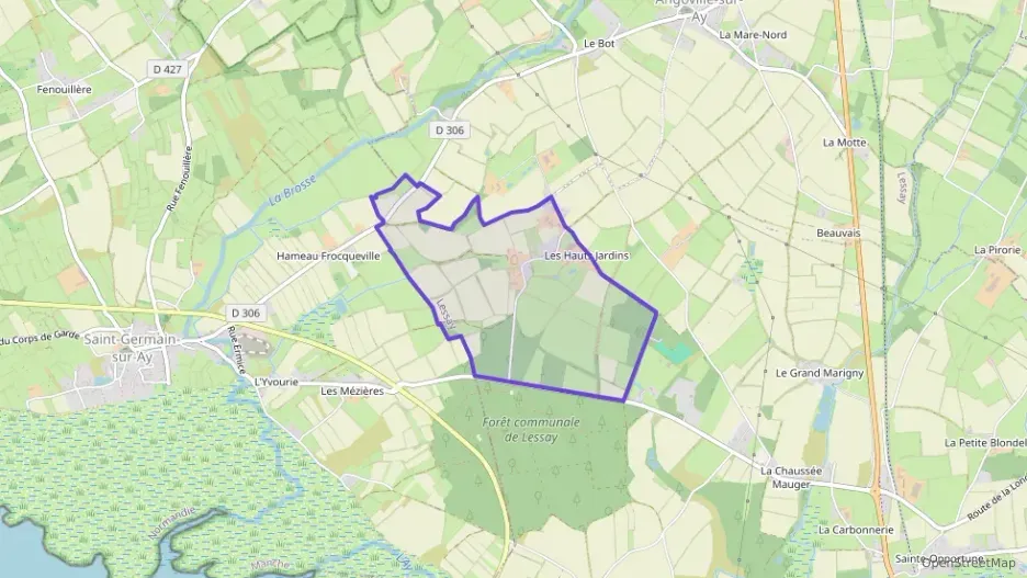 Maison 120 m² cinq pièces à vendre à Lessay