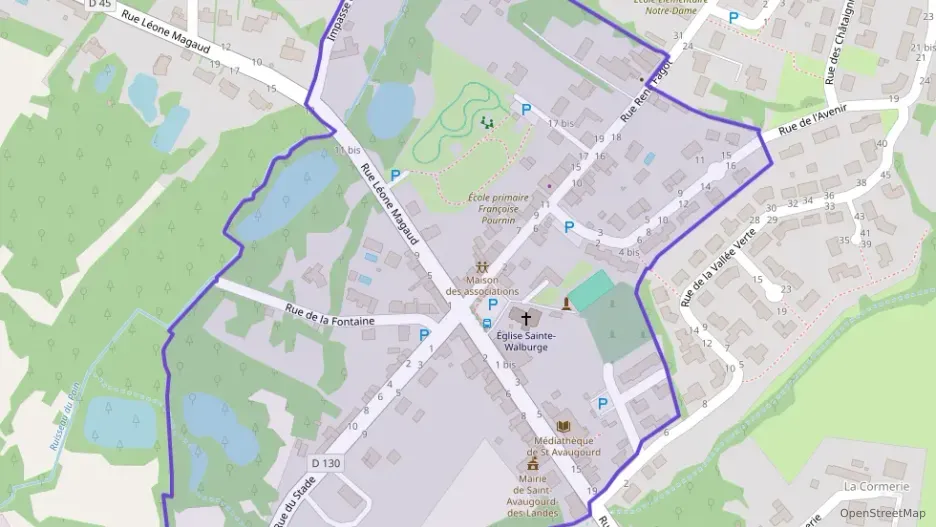 Maison 145 m² cinq pièces à vendre à Saint-Avaugourd-des-Landes Maison 145 m² cinq pièces à vendre à Saint-Avaugourd-des-Landes