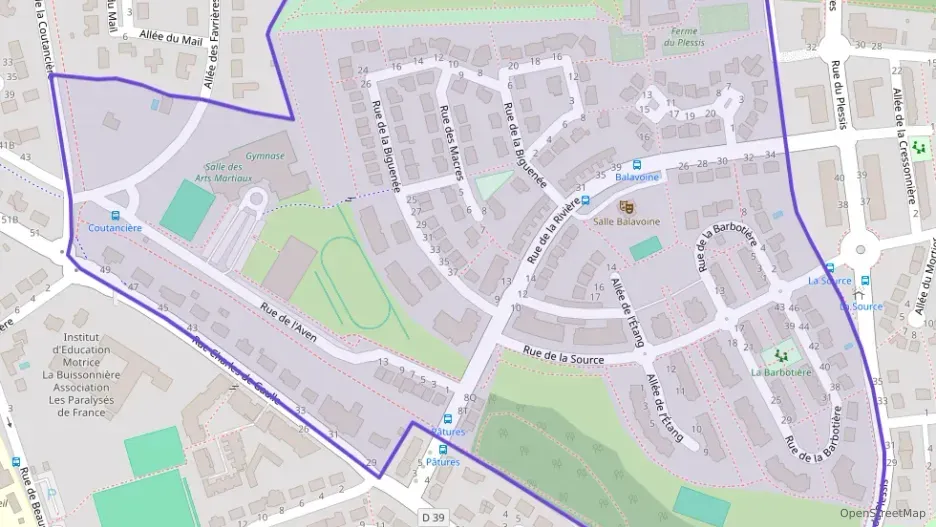 Maison 93 m² quatre pièces à vendre à La Chapelle-sur-Erdre Maison 93 m² quatre pièces à vendre à La Chapelle-sur-Erdre