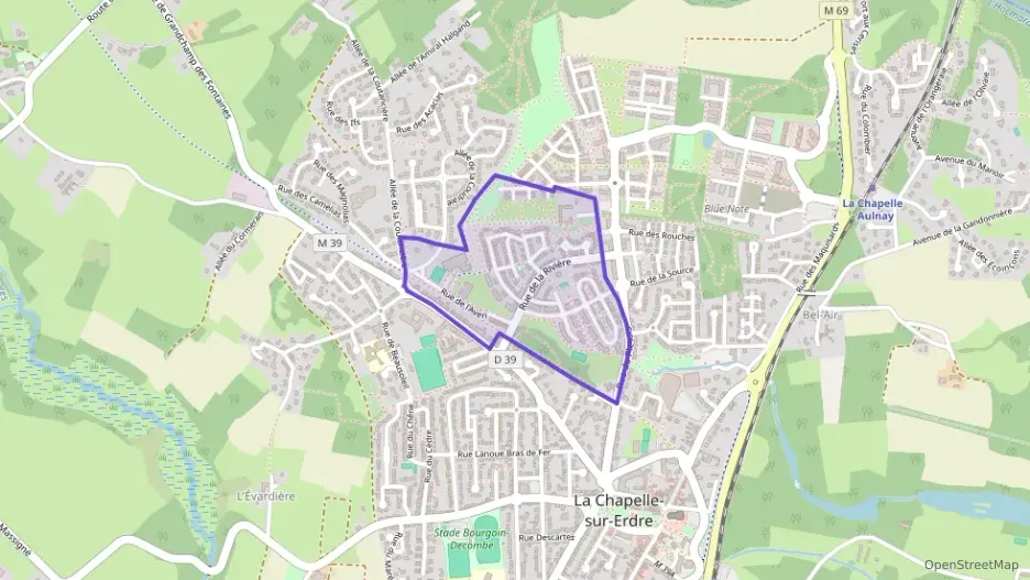 Maison 93 m² quatre pièces à vendre à La Chapelle-sur-Erdre Maison 93 m² quatre pièces à vendre à La Chapelle-sur-Erdre