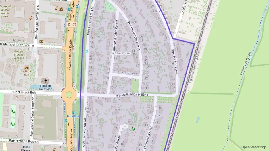 Maison 165 m² cinq pièces à vendre à Saint-Jacques-de-la-Lande Maison 165 m² cinq pièces à vendre à Saint-Jacques-de-la-Lande