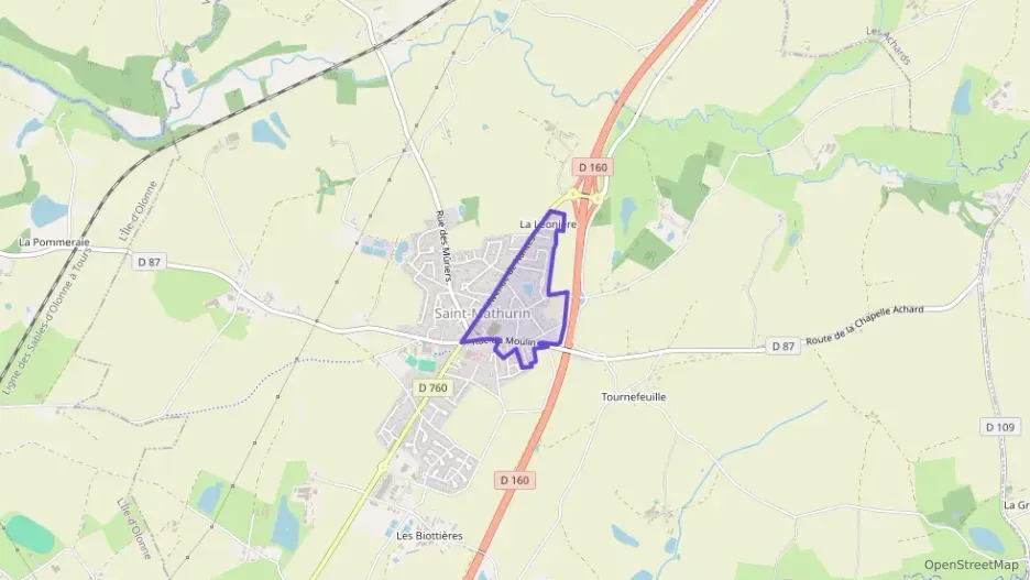 Maison 90 m² quatre pièces à vendre à Saint-Mathurin Maison 90 m² quatre pièces à vendre à Saint-Mathurin