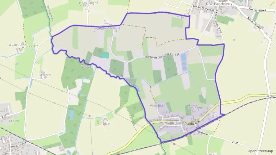 Maison 134 m² trois pièces à vendre à Roz-Landrieux Maison 134 m² trois pièces à vendre à Roz-Landrieux