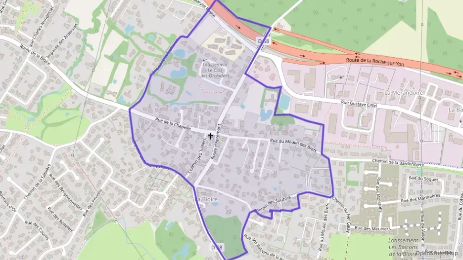 Maison 182 m² cinq pièces à vendre à Challans Maison 182 m² cinq pièces à vendre à Challans