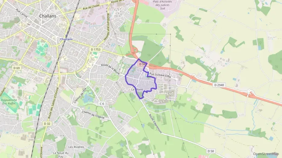 Maison 182 m² cinq pièces à vendre à Challans Maison 182 m² cinq pièces à vendre à Challans