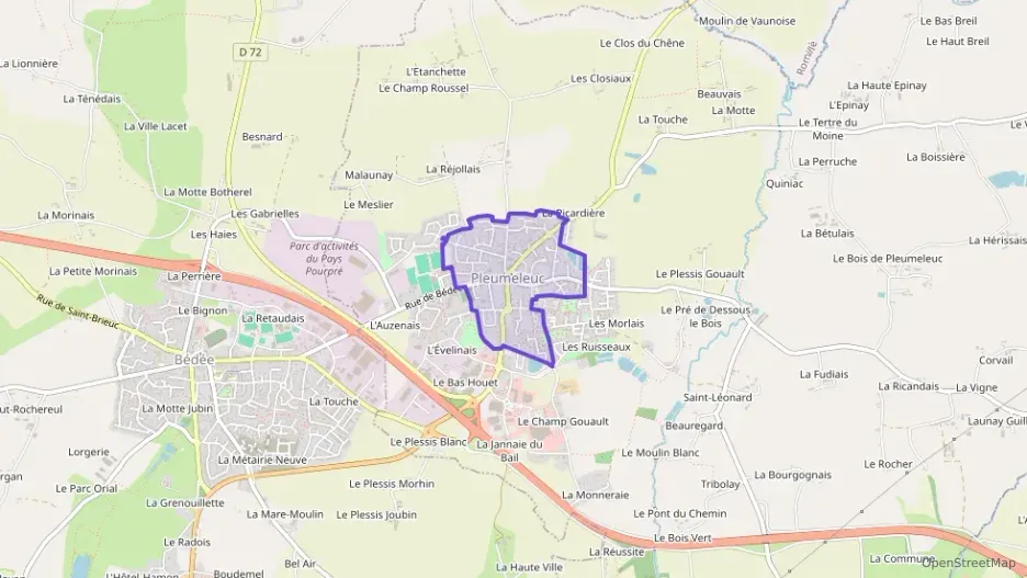 Maison 88 m² quatre pièces à vendre à Pleumeleuc Maison 88 m² quatre pièces à vendre à Pleumeleuc