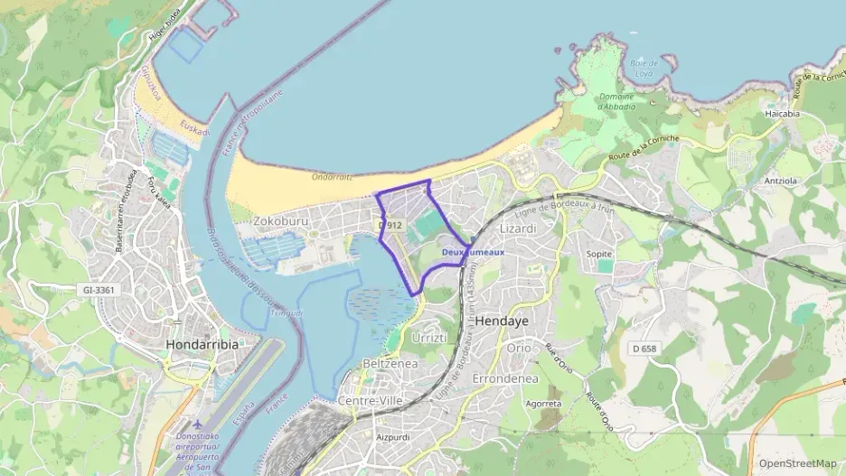 Maison 223 m² six pièces à vendre à Hendaye Maison 223 m² six pièces à vendre à Hendaye