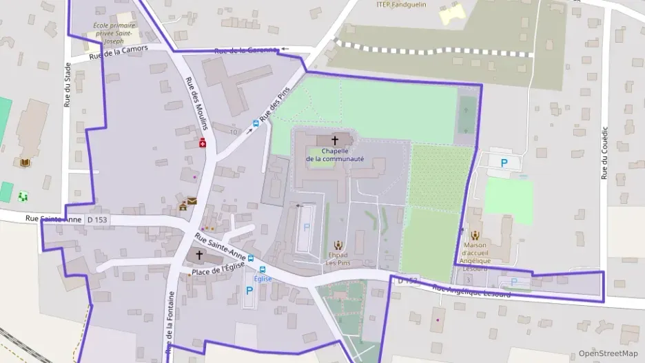 Maison 65 m² cinq pièces à vendre à Saint-Jacut-les-Pins Maison 65 m² cinq pièces à vendre à Saint-Jacut-les-Pins