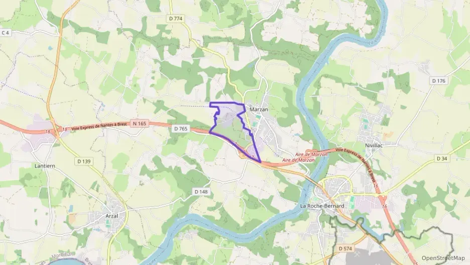 Maison 131 m² cinq pièces à vendre à Marzan