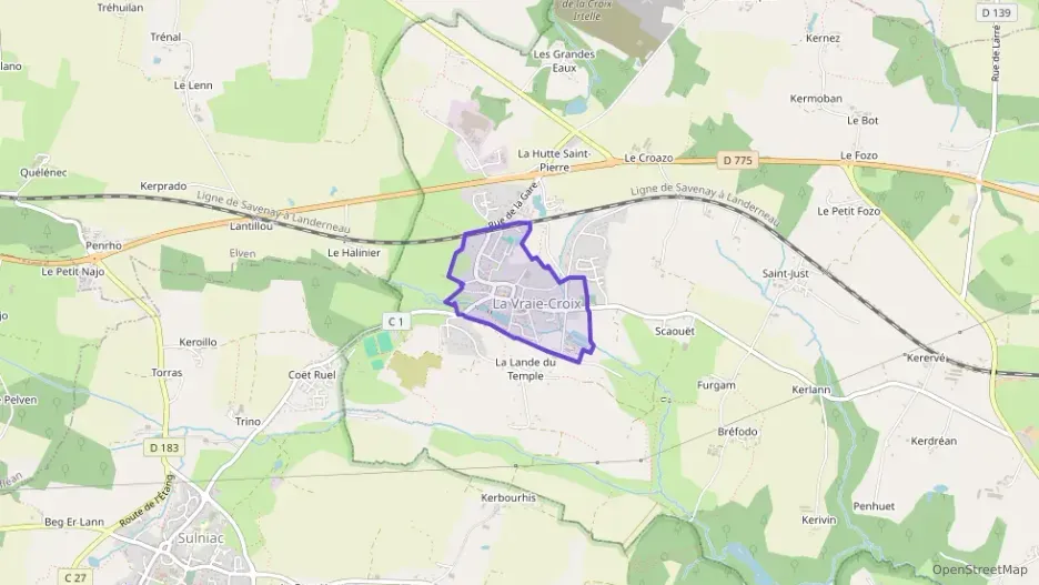 Maison 92 m² cinq pièces à vendre à La Vraie-Croix Maison 92 m² cinq pièces à vendre à La Vraie-Croix