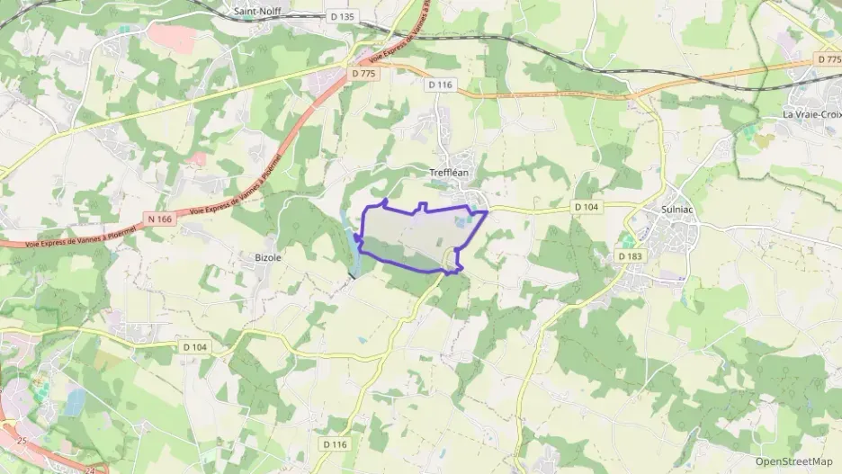 Maison 127 m² quatre pièces à vendre à Treffléan Maison 127 m² quatre pièces à vendre à Treffléan