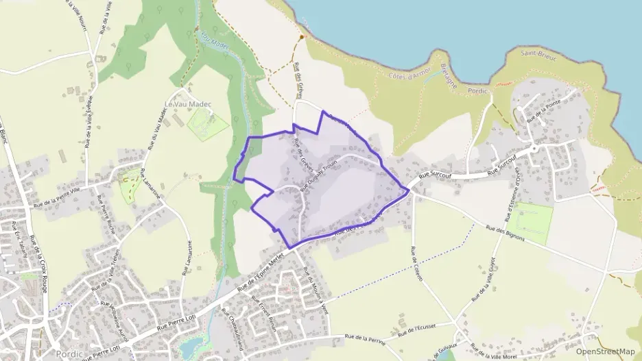 Maison 106 m² quatre pièces à vendre à Pordic Maison 106 m² quatre pièces à vendre à Pordic