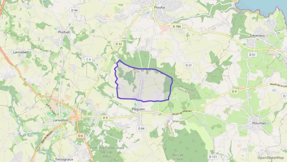 Maison 98 m² quatre pièces à vendre à Pléguien Maison 98 m² quatre pièces à vendre à Pléguien