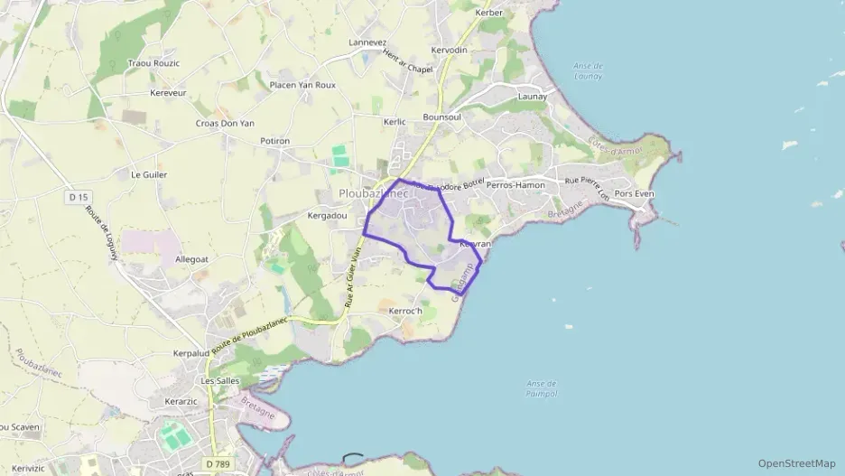 Maison 152 m² cinq pièces à vendre à Ploubazlanec Maison 152 m² cinq pièces à vendre à Ploubazlanec