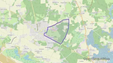 Maison 85 m² quatre pièces à vendre à Plouhinec