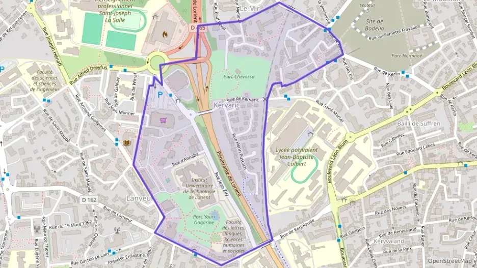 Maison 94 m² cinq pièces à vendre à Lorient Maison 94 m² cinq pièces à vendre à Lorient