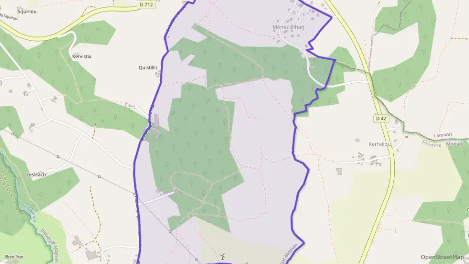 Maison 114 m² six pièces à vendre à Plouégat-Moysan Maison 114 m² six pièces à vendre à Plouégat-Moysan