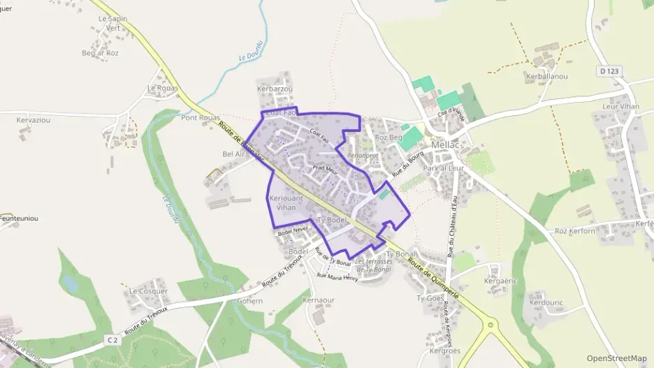 Maison 100 m² cinq pièces à vendre à Mellac