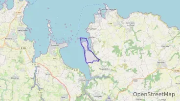 Maison 90 m² quatre pièces à vendre à Plouezoc`h