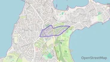 Maison 120 m² six pièces à vendre à Carantec Maison 120 m² six pièces à vendre à Carantec