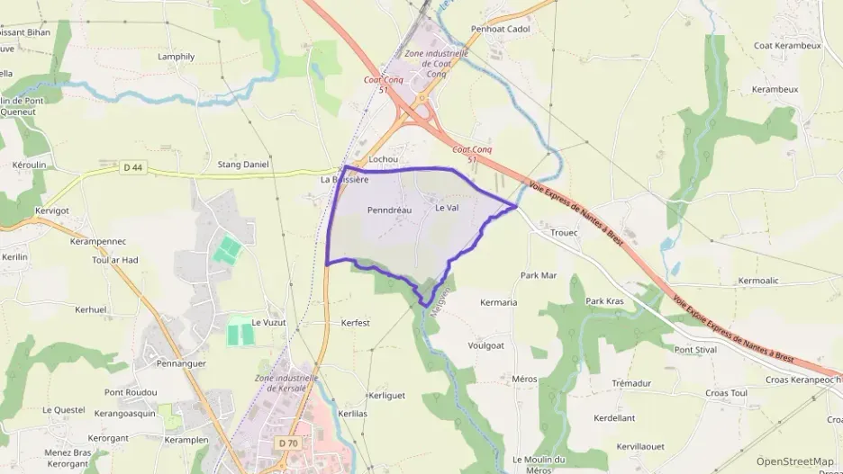 Maison 101 m² cinq pièces à vendre à Concarneau Maison 101 m² cinq pièces à vendre à Concarneau