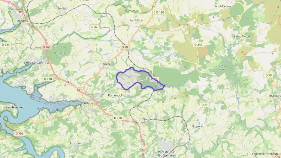 Maison 137 m² cinq pièces à vendre à Le Faou Maison 137 m² cinq pièces à vendre à Le Faou