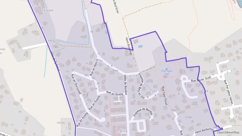 Maison 123 m² cinq pièces à vendre à Combrit Maison 123 m² cinq pièces à vendre à Combrit