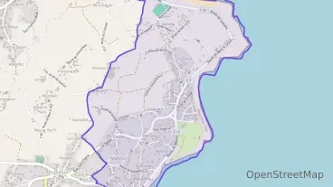 Maison 176 m² sept pièces à vendre à Plounéour-Brignogan-Plages